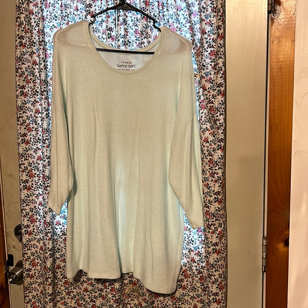 Quarter sleeve light blue soft women’s shirt